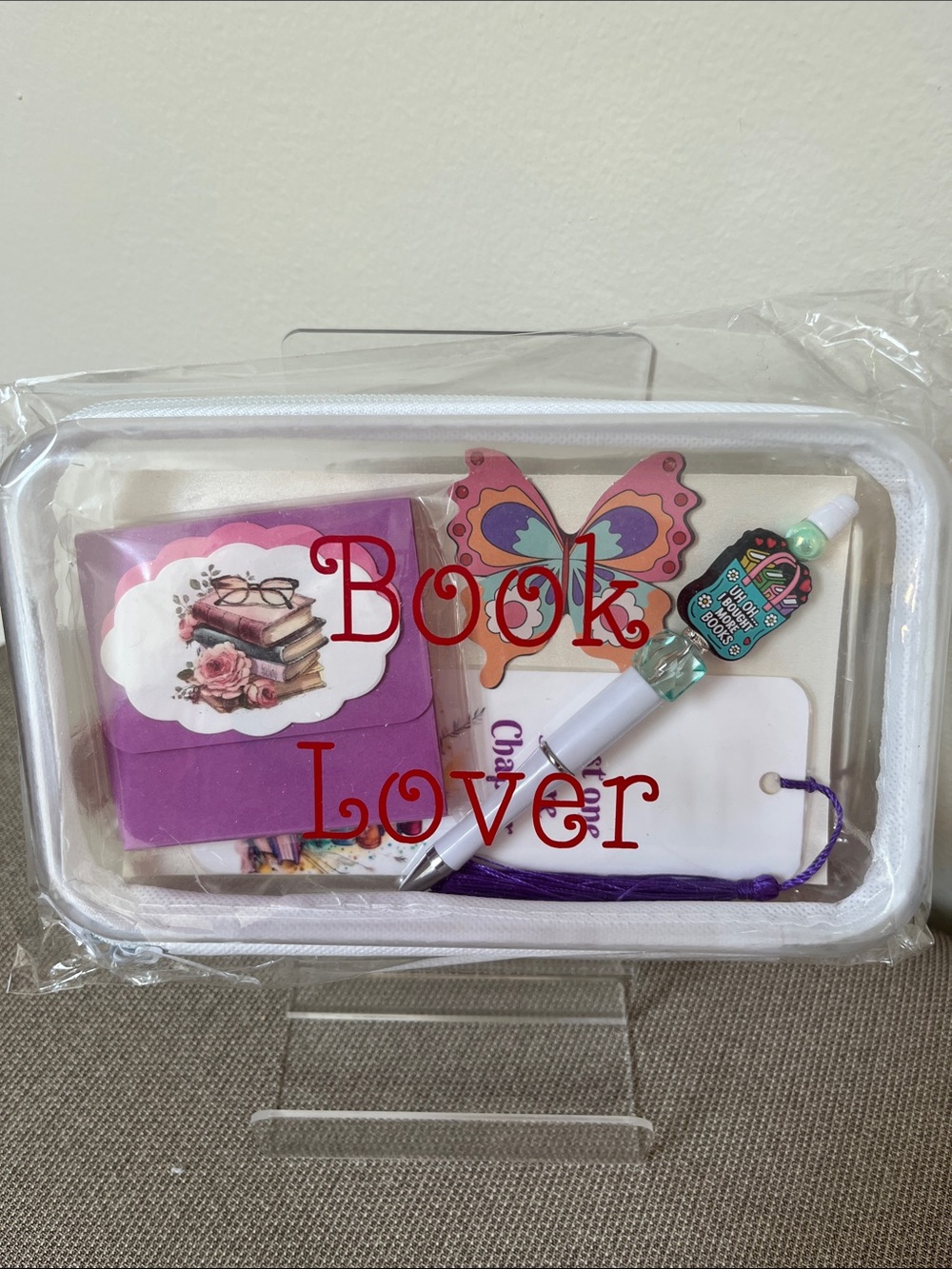 Wow! Zipper case Gift set! $12